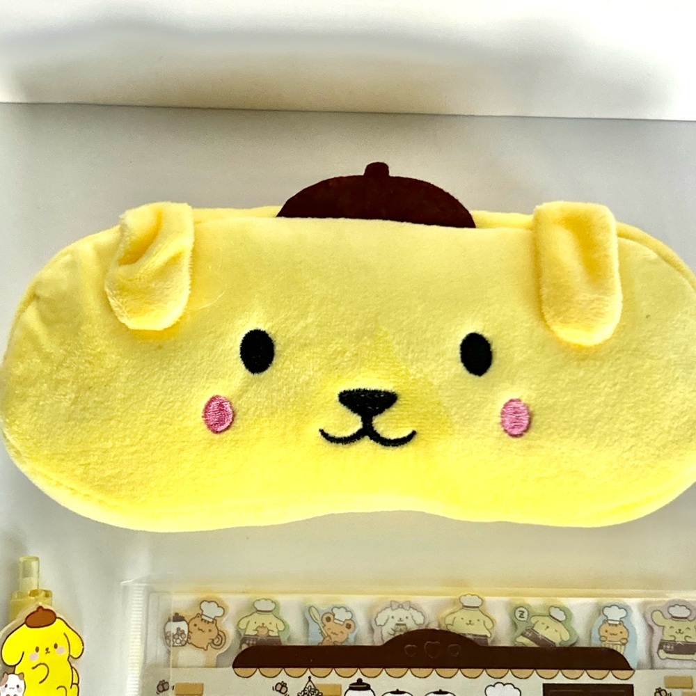 💛Pompompurin Adorable Christmas Stocking Stuffer 8-Piece Mini Bundle - Picture 4 of 10